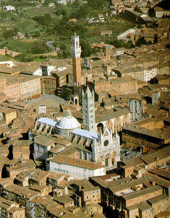 Sienne :le Duomo et le Palazzo Pubblico