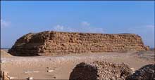 Mastaba de Chepseskaf, dit « El-Faraoun » à Saqqara. (Site Egypte antique)