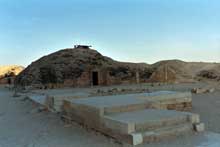 Le complexe funéraire d’Ounas à Saqqara (2356-2323). (Site Egypte antique)