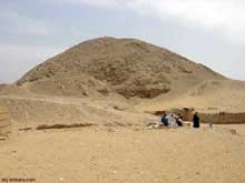 La pyramide de TÃ©ti (2323-2311). (Site Egypte antique)