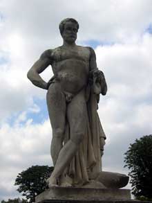 Denis Foyatier : Cincinnatus. Jardin des Tuileries.