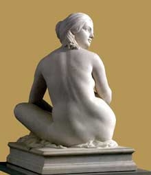 James Pradier : Odalisque ; vue de dos. 1841. Marbre, 105 cm. Lyon, musée des beaux Arts