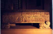 Strasbourg, saint Thomas: le sarcophage dAdeloch