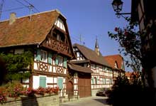 Vendenheim : ferme du XVIIIè. (La maison alsacienne)