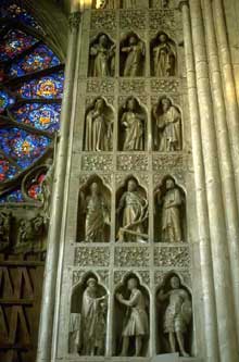 Reims : la cathédrale saint Remy. Sculptures du massif occidental intérieur