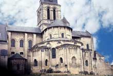 L’abbaye de Fontevrault : le chevet de l’abbatiale