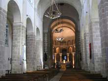 Eglise abbatiale de Saint Gildas de Rhuis : la nef
