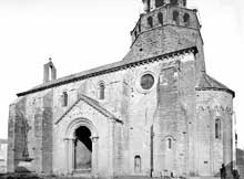 Le Thor (Vaucluse) : l’église Notre Dame du Lac
