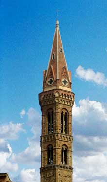Florence : le campanile de la « Badia », église sainte Marie de l’Assomption