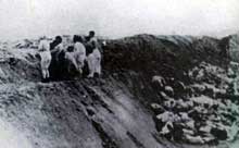 Liepaja-Libau (Lituanie) : massacre de 23 communistes et de 2 731 juifs..