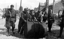 Zwolen : Juifs contraints aux travaux forcés, 17 septembre 1939