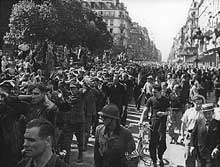 Août 1944 : prisonniers allemands à Paris